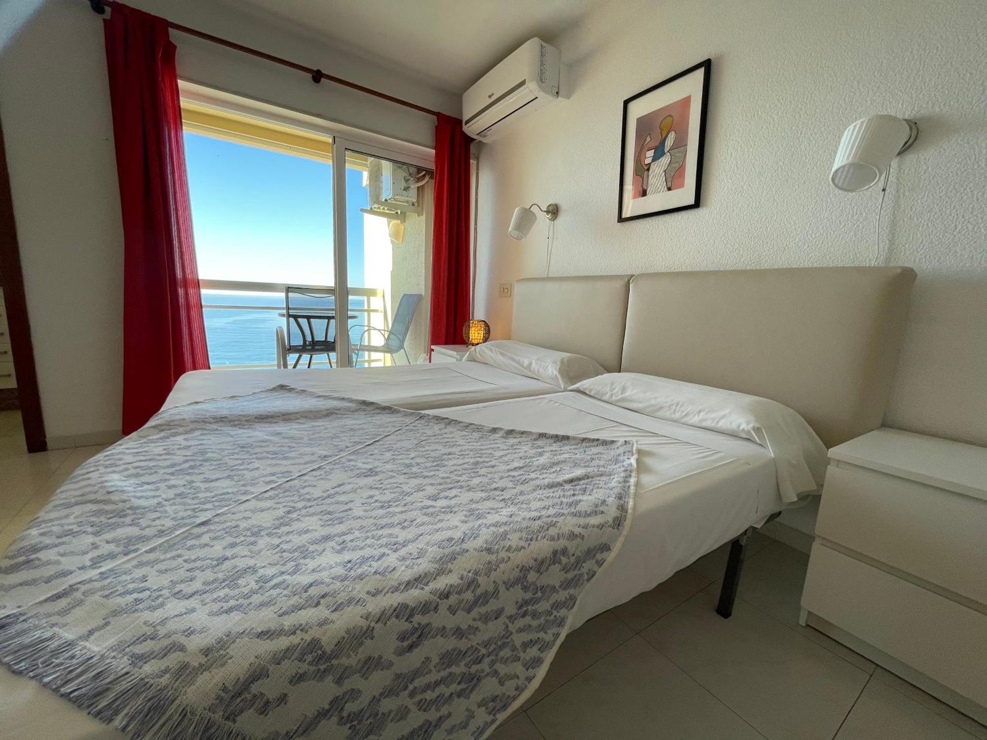 Apartahotel Chinasol Con Parking Y Desayuno Almunecar Exterior photo