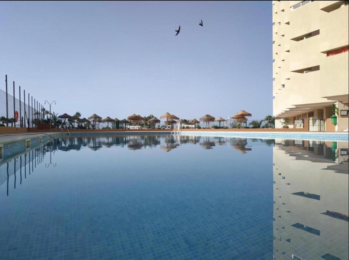 Apartahotel Chinasol Con Parking Y Desayuno Almunecar Exterior photo